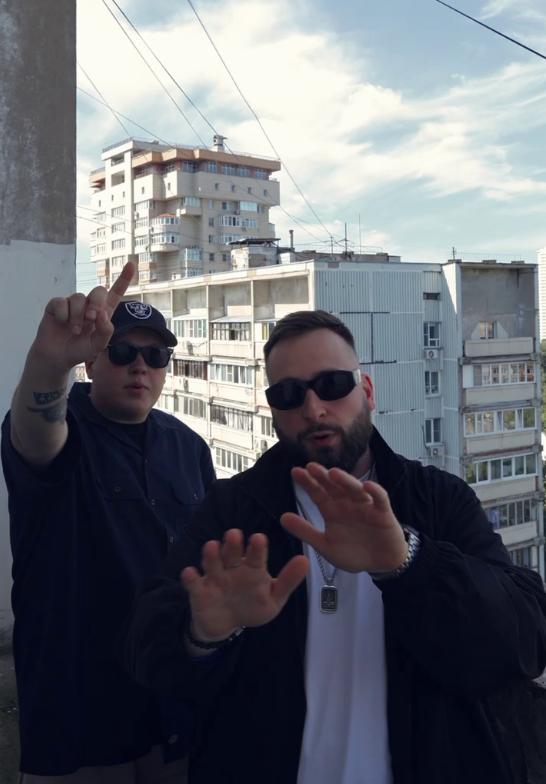 SQLVD, Брайт, Мойша Эскобар и DJ N-Tone — кадр из сниппета «Золотые Горы»